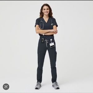 Figs high waisted limited edition color (dark harbor) Yola Skinny pants - small